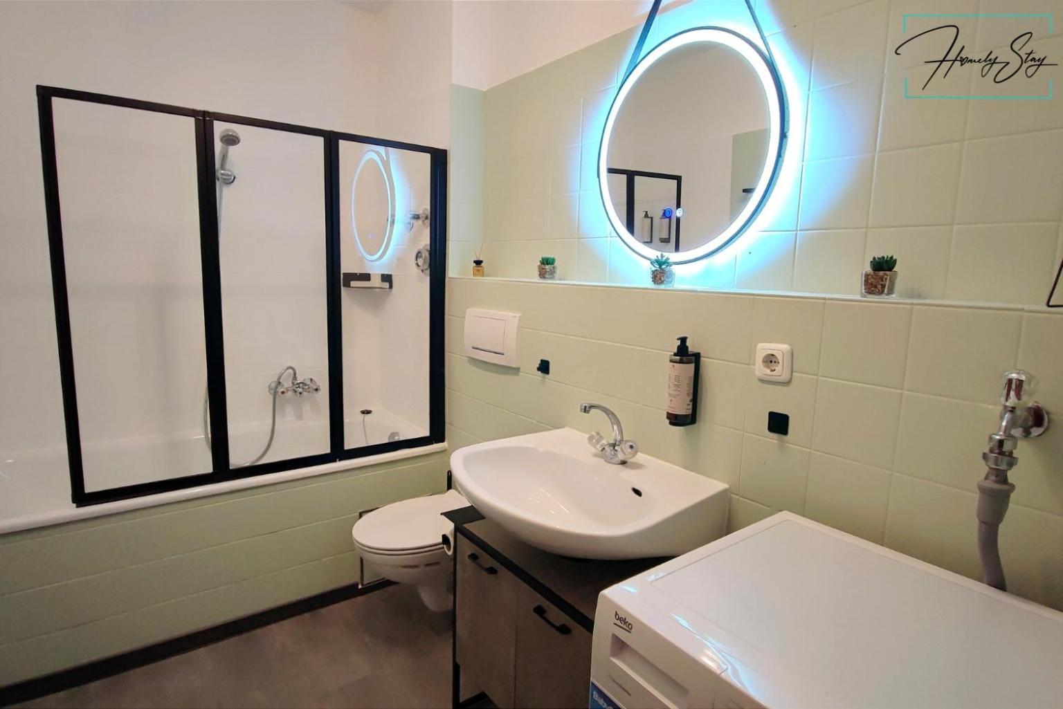 Homely Stay Serenity Greens - Stylisch Studio-Apartment With Kitchen - 10 Min To Central Station, Pet Friendly München Eksteriør billede